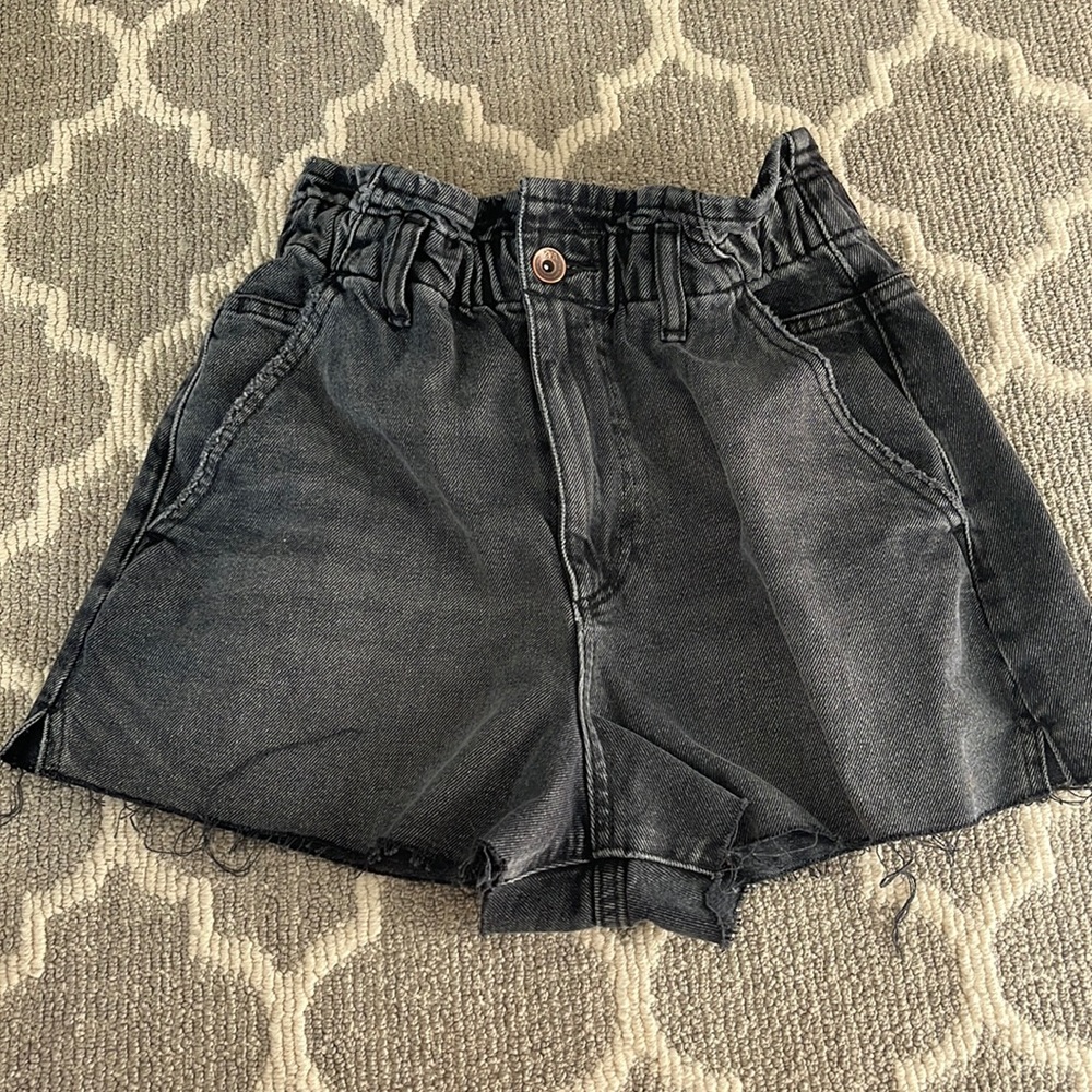 High waisted baggy zara shorts